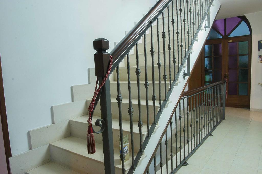טביאנו Albergo Vittoria מראה חיצוני תמונה